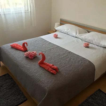 Sea Star Ivana Apartment